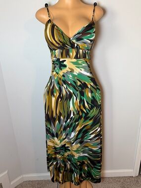 Milano Green Multi-Print Spaghetti Strap Maxi Dress waist tie is missing